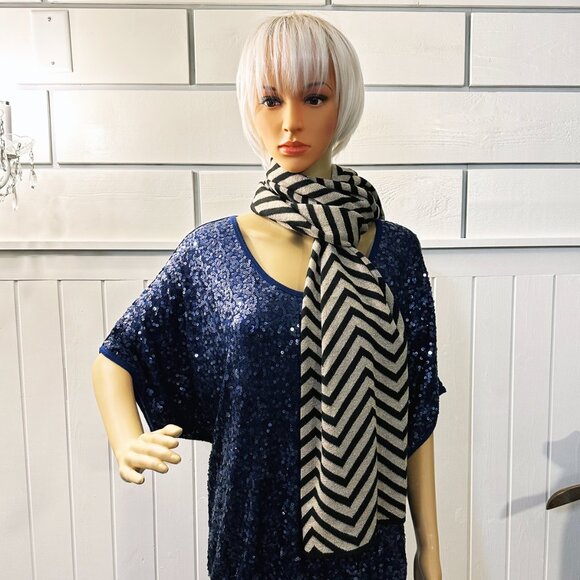 NEW CARDISHAWL Gold/Black SCARF WRAP METALLIC chevron stripe - Picture 4 of 10